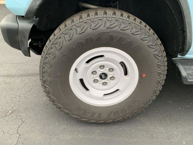 Certified 2025 Ford Bronco Heritage Edition AWD/4WD image 22