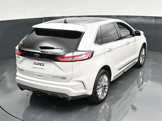 Certified 2020 Ford Edge Titanium w/ Equipment Group 301A AWD/4WD image 38