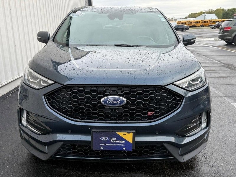 Certified 2022 Ford Edge ST w/ Equipment Group 401A image 6