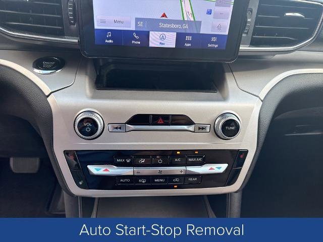 Certified 2022 Ford Explorer XLT w/ Equipment Group 202A image 19