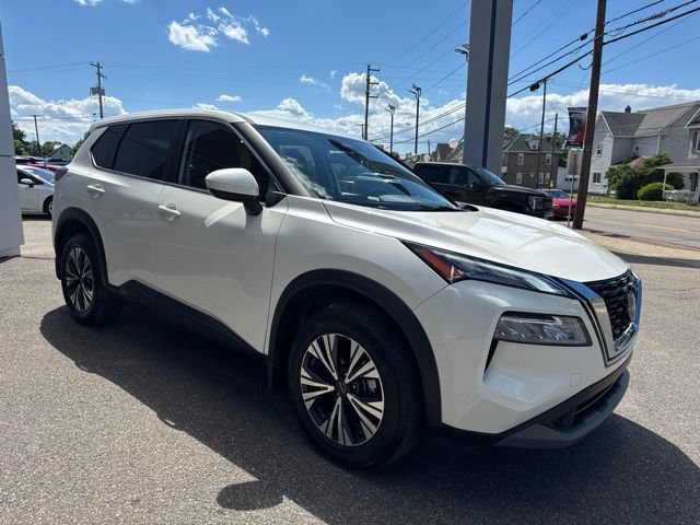 Used 2023 Nissan Rogue SV AWD/4WD image 4
