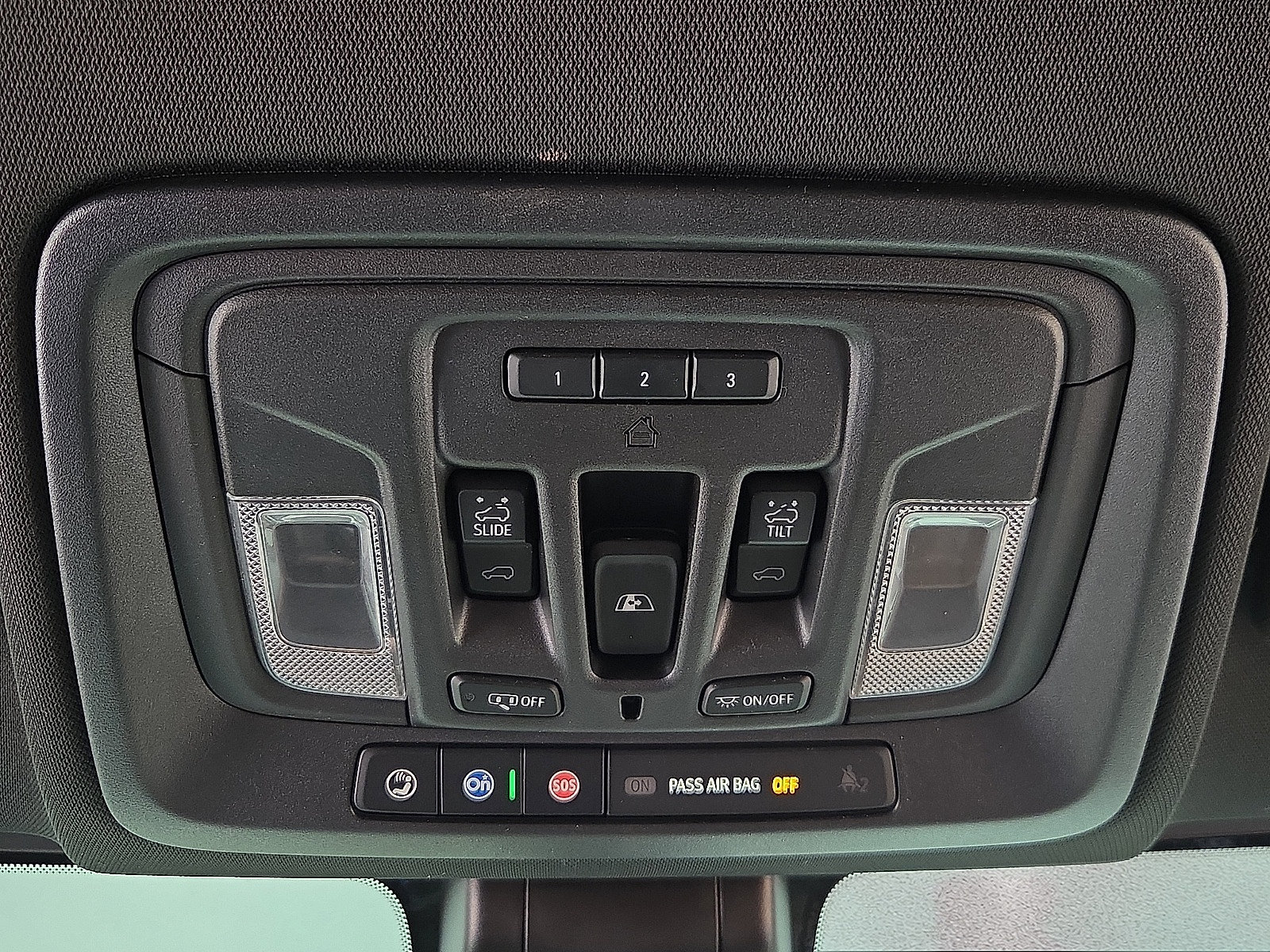 Used 2022 Chevrolet Silverado 3500 High Country w/ Z71 Off-Road Package AWD/4WD image 20