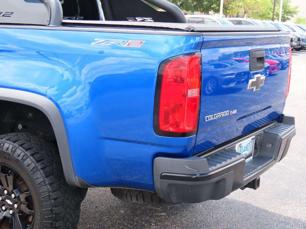 Used 2019 Chevrolet Colorado ZR2 w/ ZR2 Dusk Special Edition image 14
