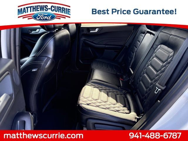 Certified 2023 Ford Escape Platinum w/ Premium Technology Package AWD/4WD image 12