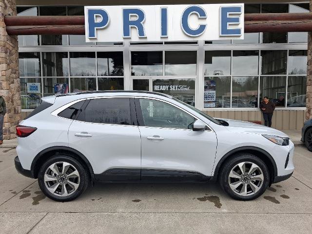 Certified 2025 Ford Escape Platinum AWD/4WD image 8