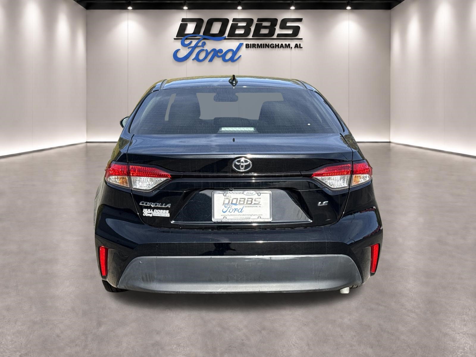 Used 2026 Toyota Corolla LE FWD image 7
