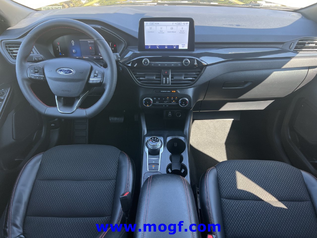 Certified 2025 Ford Escape ST-Line FWD image 2