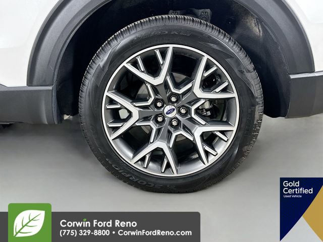 Certified 2025 Ford Explorer Platinum w/ Ultimate Package AWD/4WD image 38