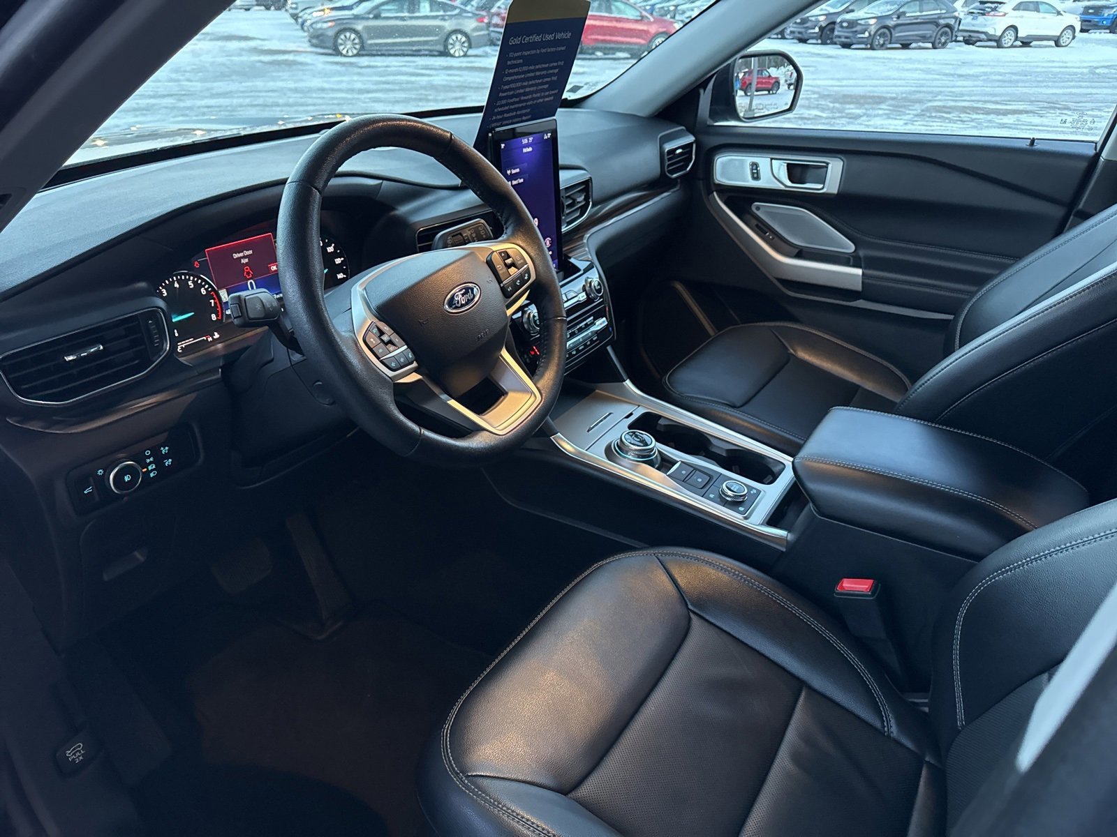 Certified 2024 Ford Explorer Limited w/ Limited Technology Package image 25