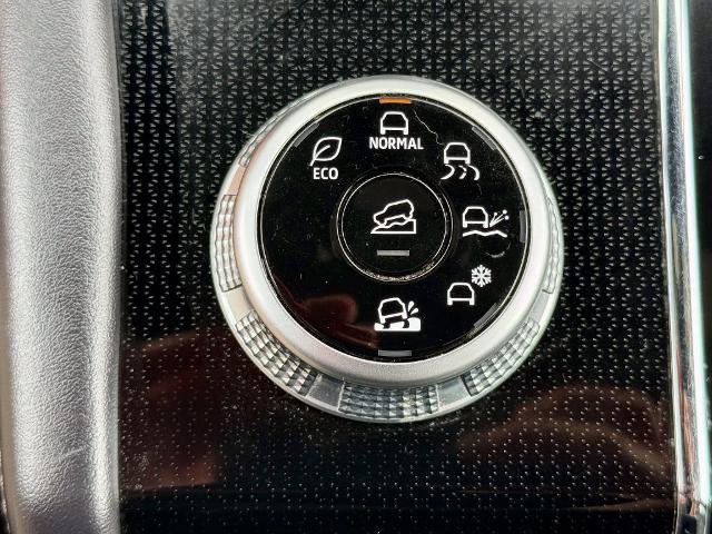 Used 2024 Mitsubishi Outlander SE Black Edition AWD/4WD image 34