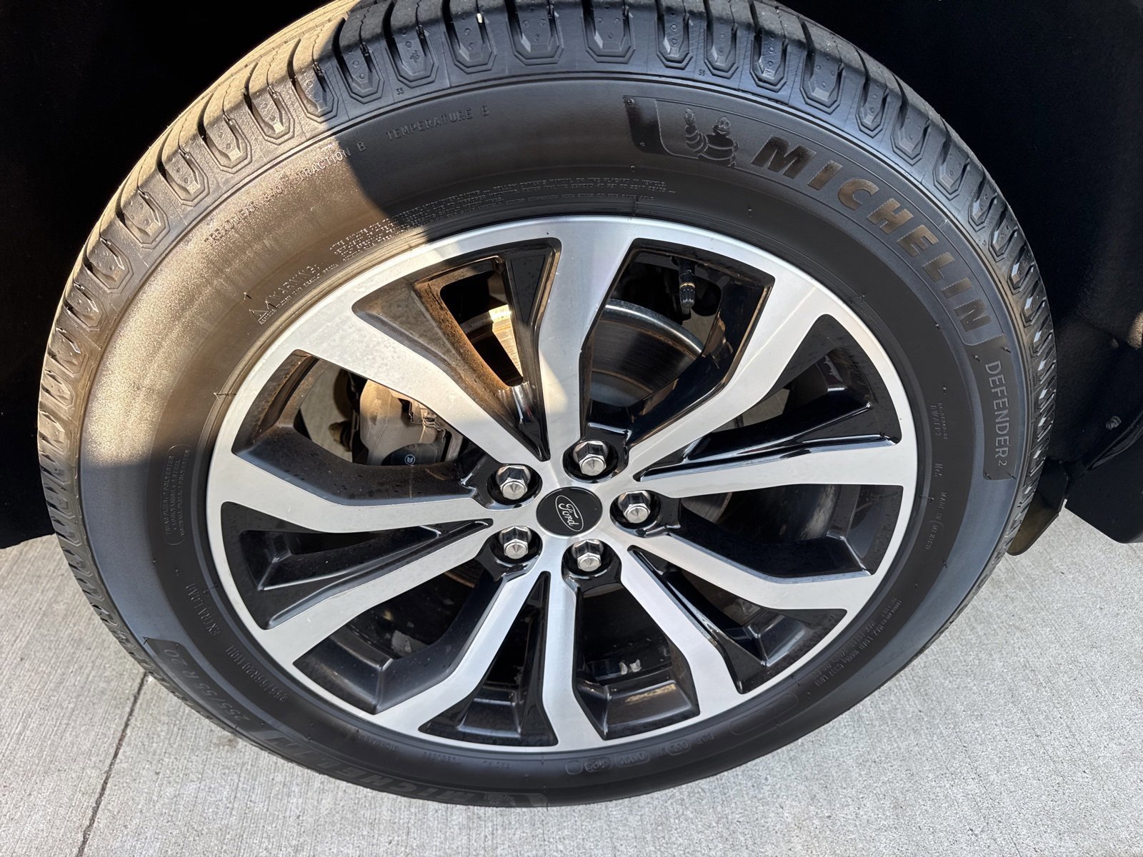 Certified 2020 Ford Explorer ST w/ Premium Technology Package image 21