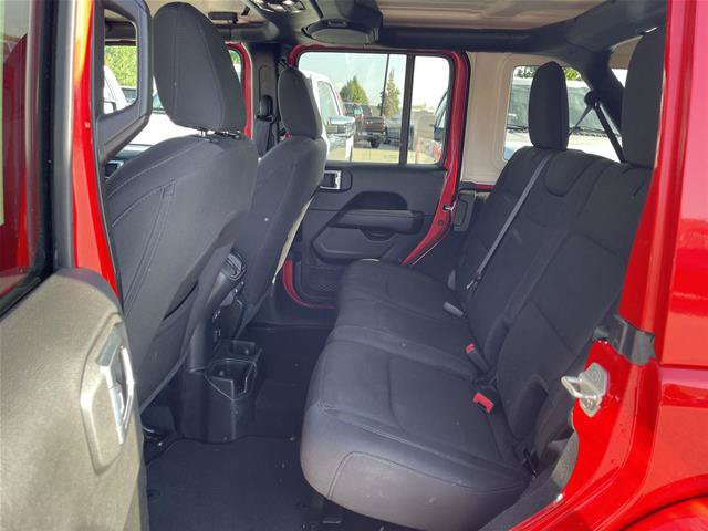 Used 2023 Jeep Wrangler Unlimited Sahara AWD/4WD image 20