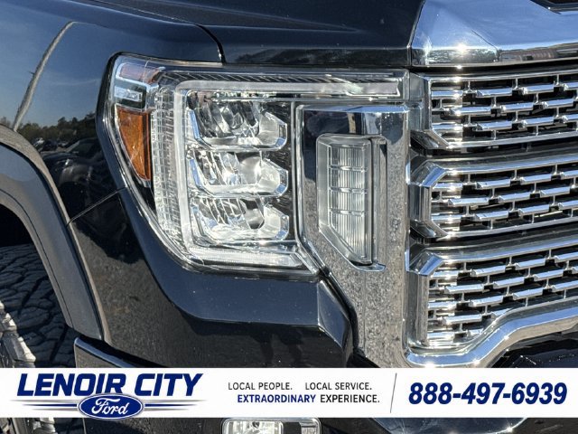 Used 2023 GMC Sierra 2500 Denali w/ Denali Ultimate Package AWD/4WD image 9