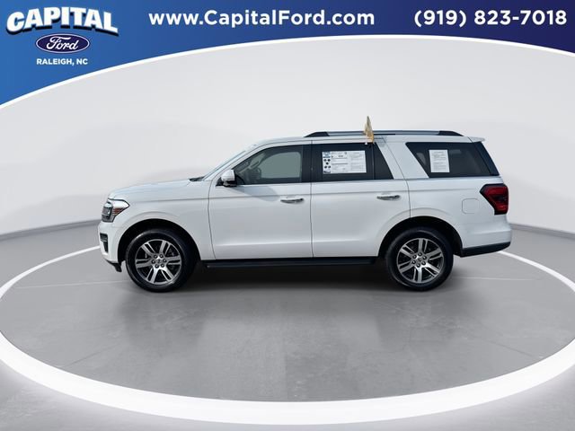 Certified 2024 Ford Expedition Limited image 3