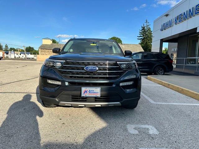 Certified 2023 Ford Explorer XLT w/ Equipment Group 202A AWD/4WD image 5