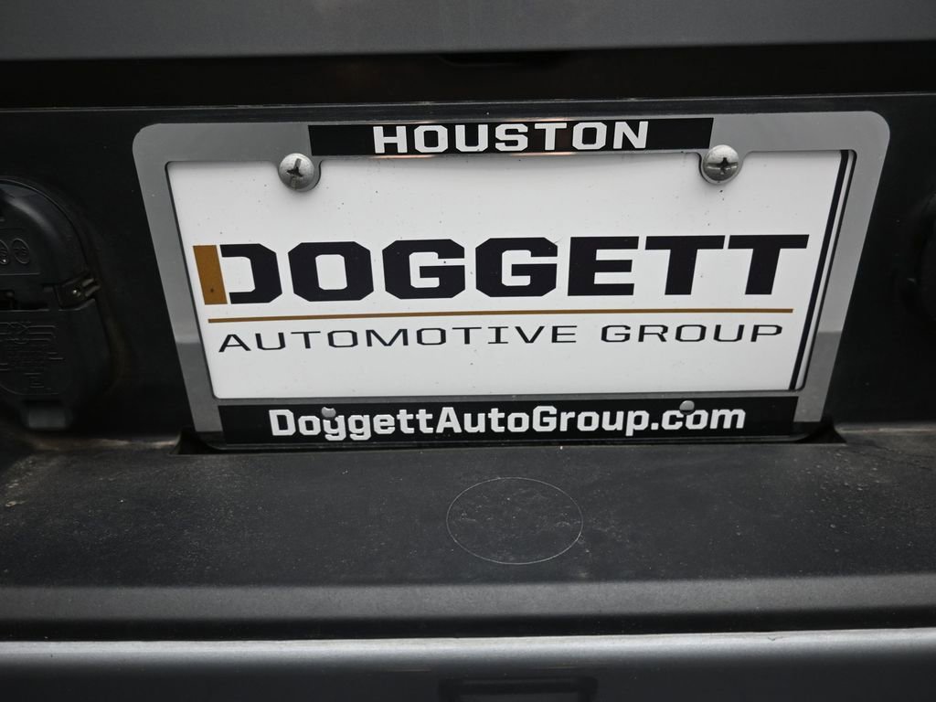 Used 2024 GMC Sierra 1500 Elevation w/ LPO, Elevation Black Package image 2