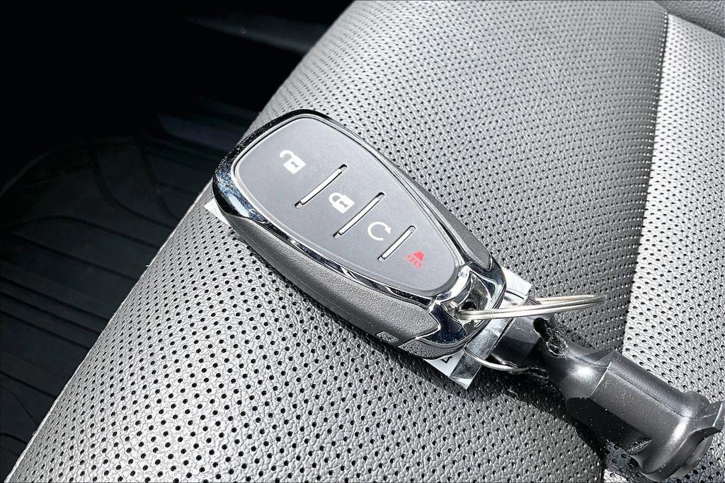 Used 2024 Chevrolet Trax RS w/ Driver Confidence Package FWD image 13