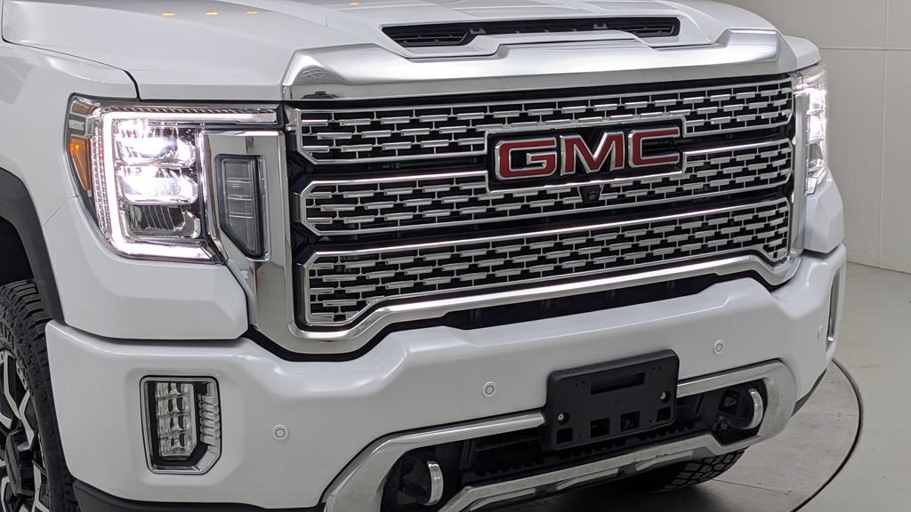 Used 2023 GMC Sierra 2500 Denali w/ Technology Package AWD/4WD image 42