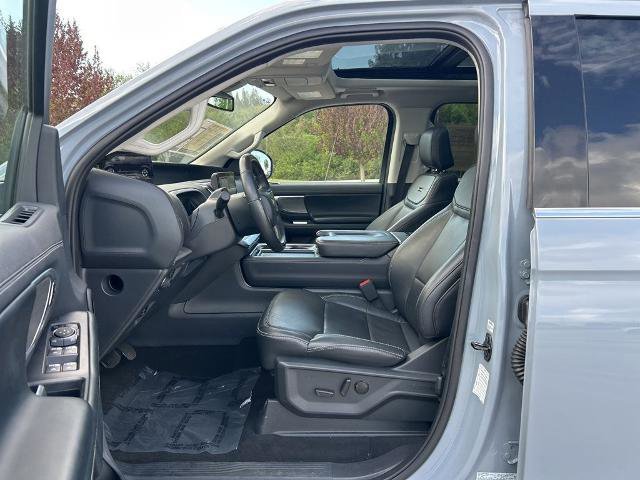 Certified 2025 Ford Expedition Platinum w/ Driver's Package image 15