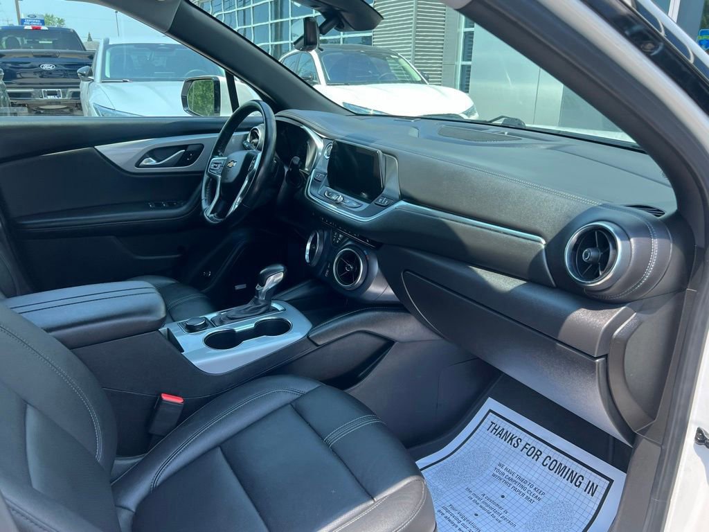 Used 2022 Chevrolet Blazer LT w/ Sound & Technology Package image 11