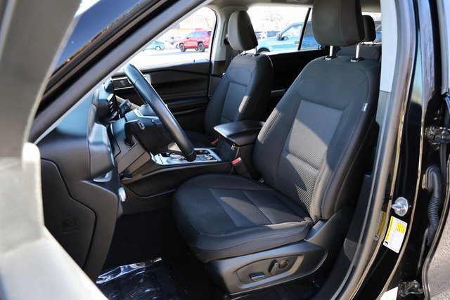 Certified 2022 Ford Explorer XLT image 17