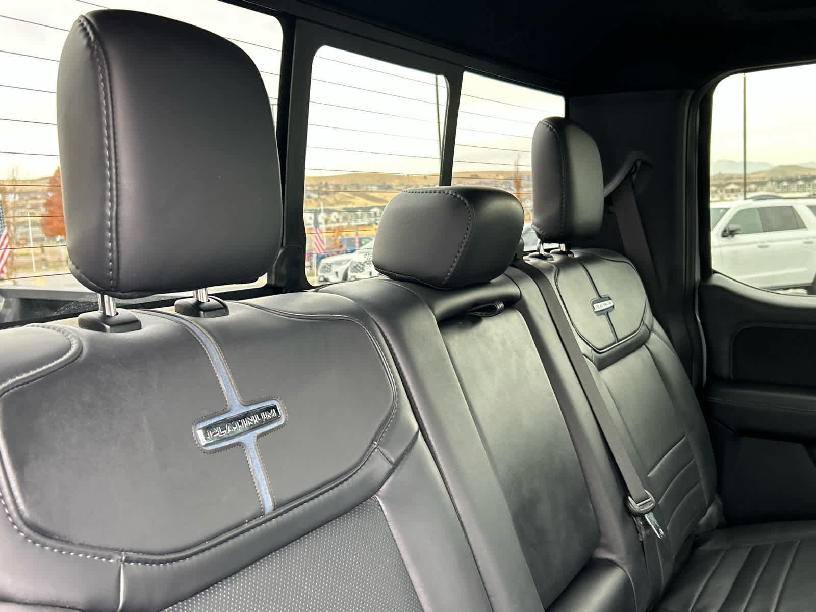 Certified 2025 Ford F350 Platinum w/ FX4 Off-Road Package image 25