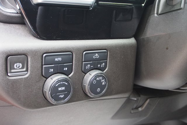 Used 2023 Chevrolet Silverado 1500 LT AWD/4WD image 21