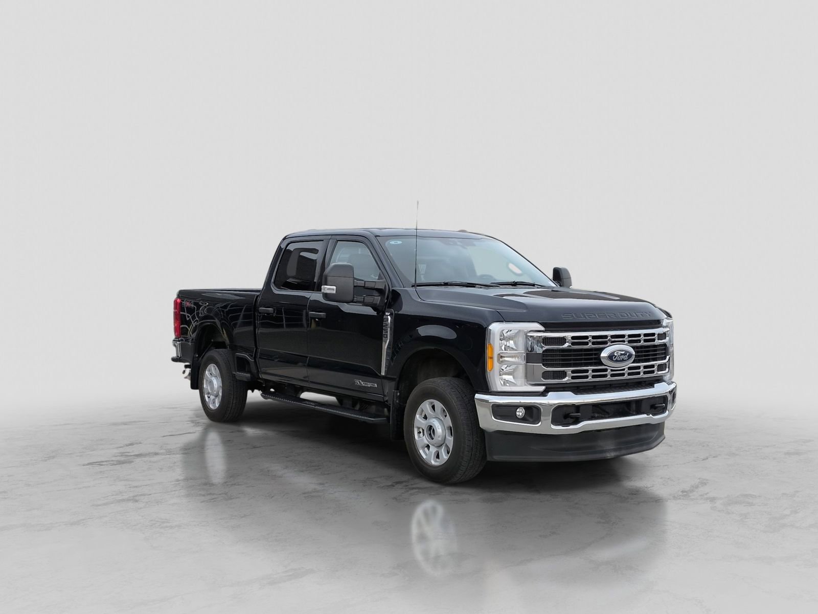 Certified 2023 Ford F250 XLT AWD/4WD image 10