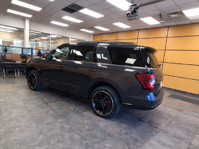 Certified 2022 Ford Expedition Limited AWD/4WD image 5