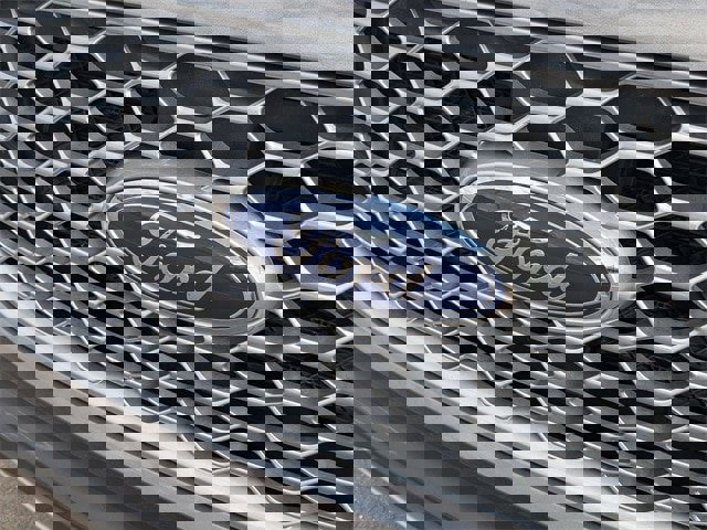 Certified 2024 Ford Edge SEL image 9