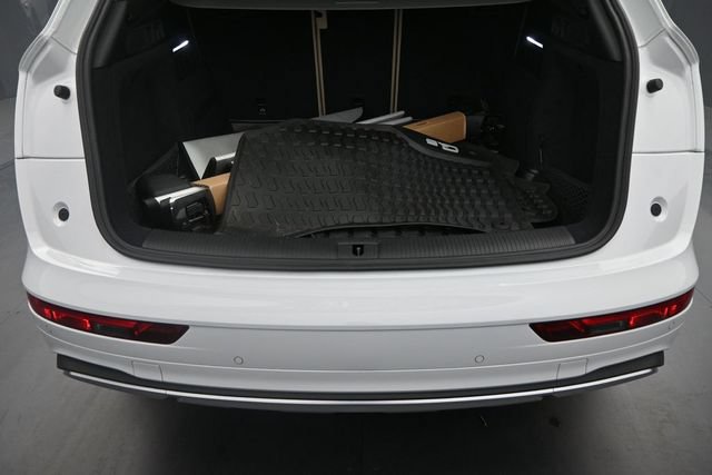 Used 2025 Audi Q5 Premium Plus w/ Premium Plus Package AWD/4WD image 27