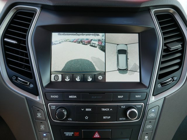 Used 2019 Hyundai Santa Fe XL AWD/4WD image 28