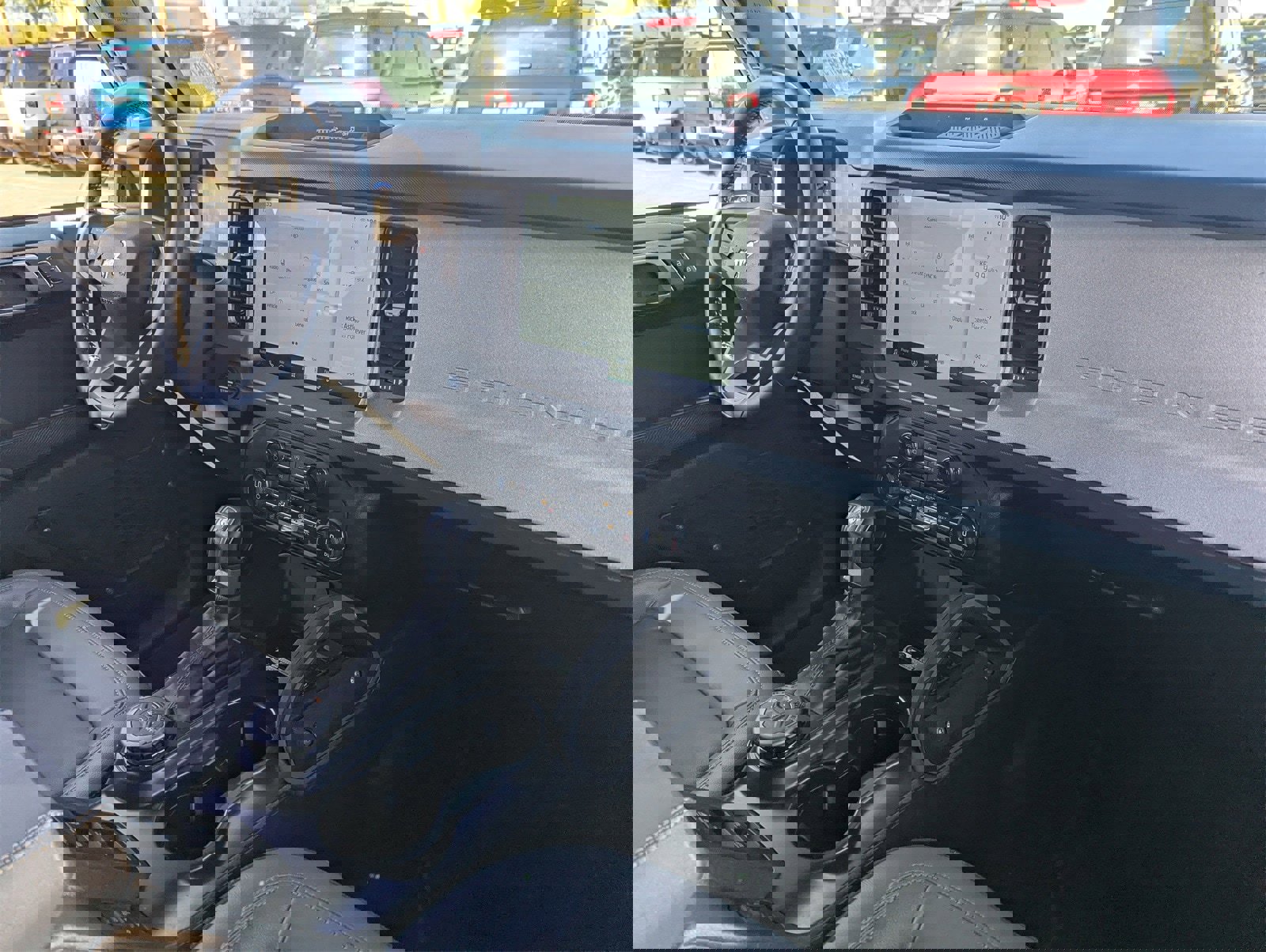 Certified 2024 Ford Bronco Outer Banks image 12