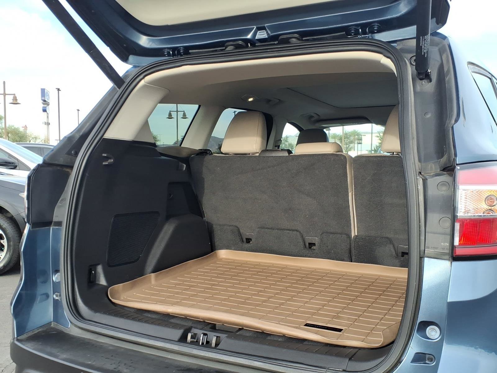 Certified 2018 Ford Escape Titanium w/ Ford Safe & Smart Package image 16