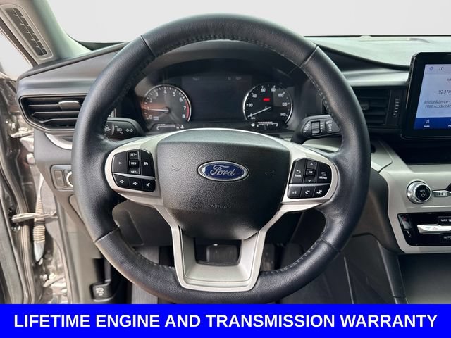 Certified 2023 Ford Explorer XLT RWD image 28