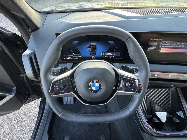 Used 2025 BMW X3 xDrive30i w/ Convenience Package image 21