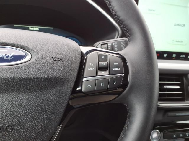 Certified 2025 Ford Escape Platinum image 16