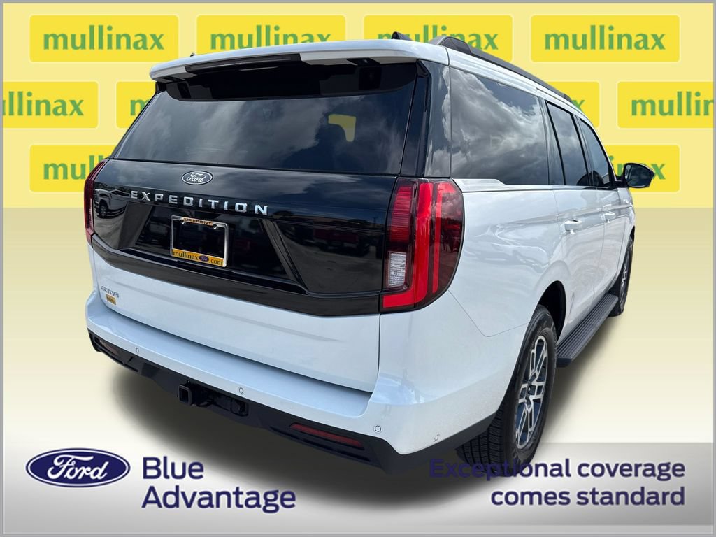 Certified 2025 Ford Expedition Active RWD image 4