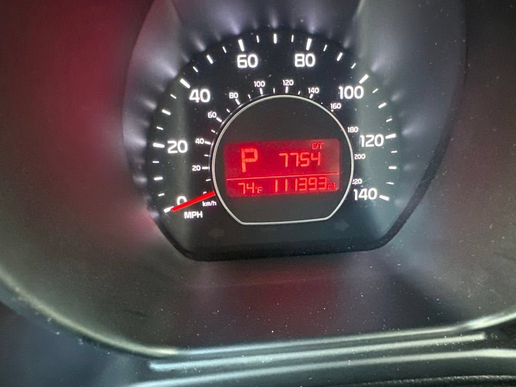 Used 2017 Kia Soul + FWD image 14