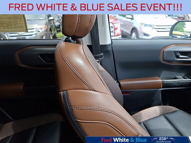 Certified 2025 Ford Bronco Sport Outer Banks w/ Outer Banks Tech Package+ AWD/4WD image 13