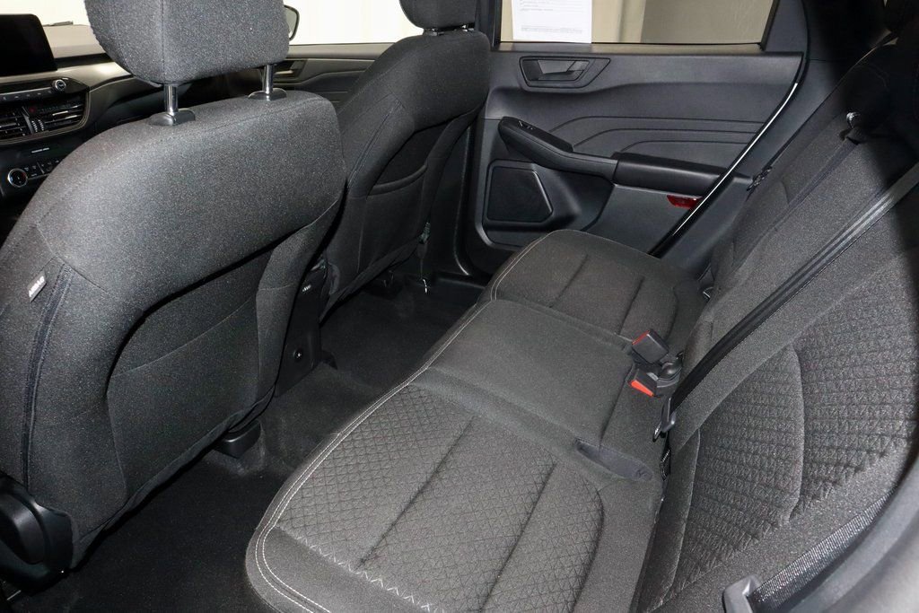 Certified 2025 Ford Escape Active image 20