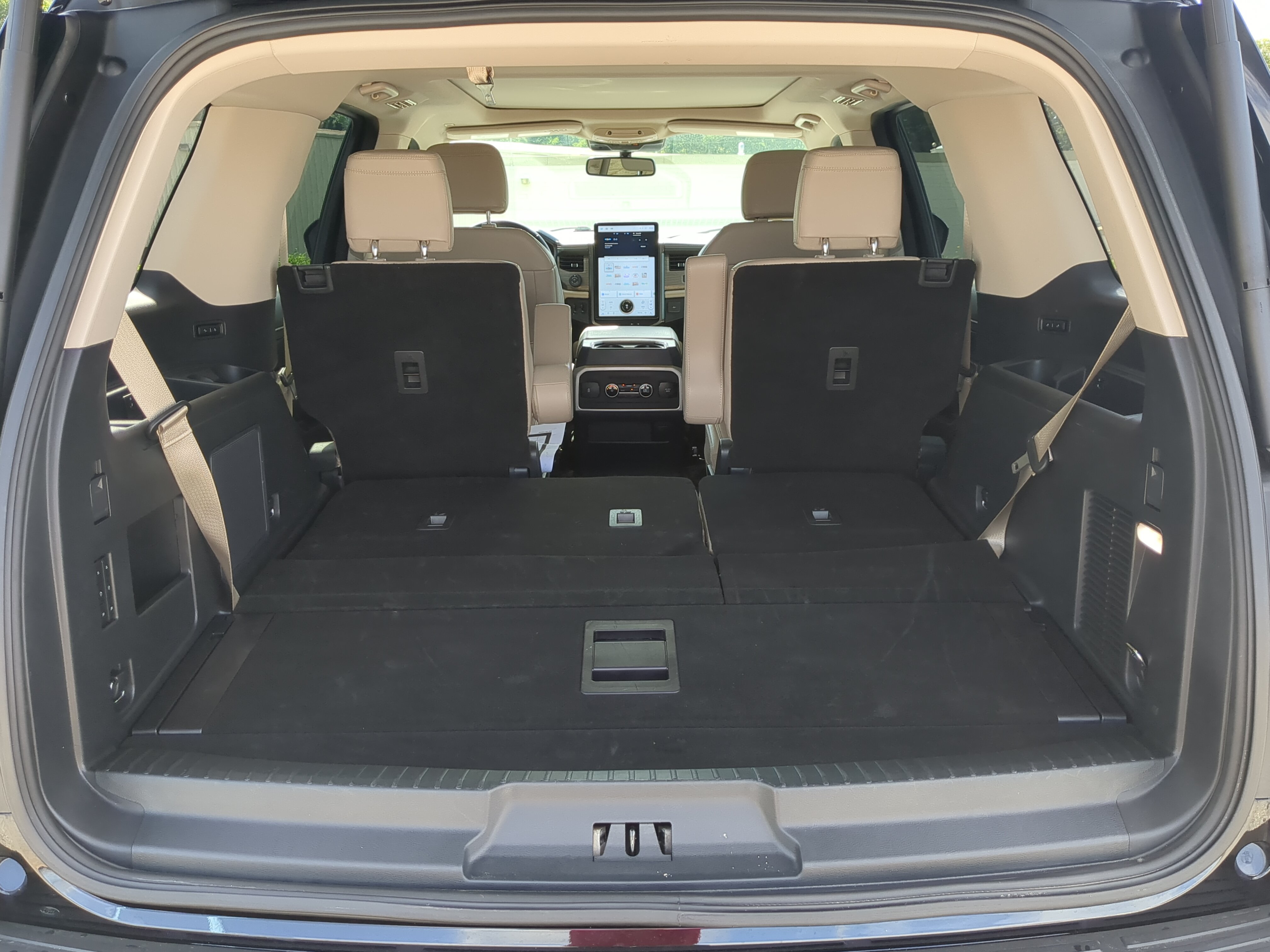 Certified 2023 Ford Expedition Limited RWD image 11