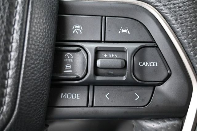Used 2024 Toyota Tacoma TRD Off-Road AWD/4WD image 19