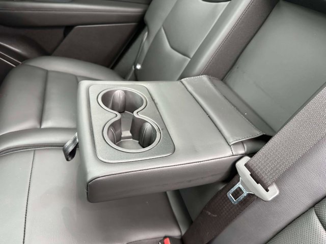 Used 2024 Cadillac XT6 Sport image 12