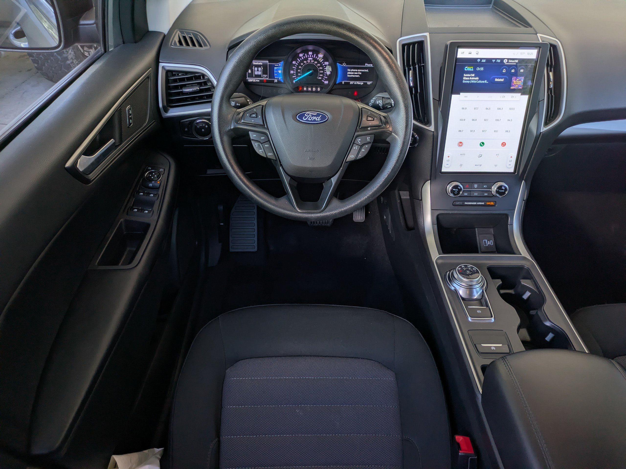 Certified 2024 Ford Edge SE w/ Black Appearance Package AWD/4WD image 16