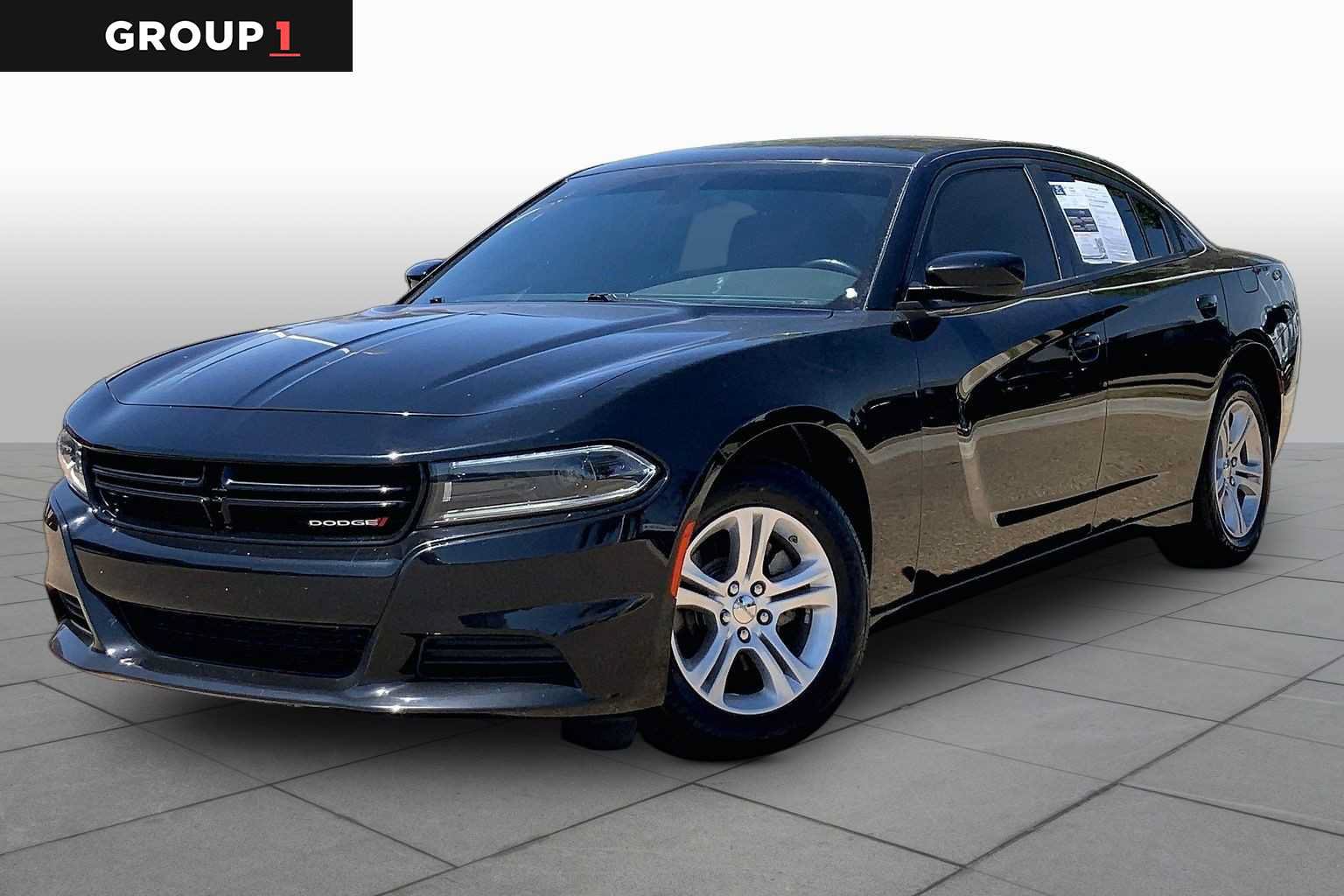 Used 2022 Dodge Charger SXT RWD image 1