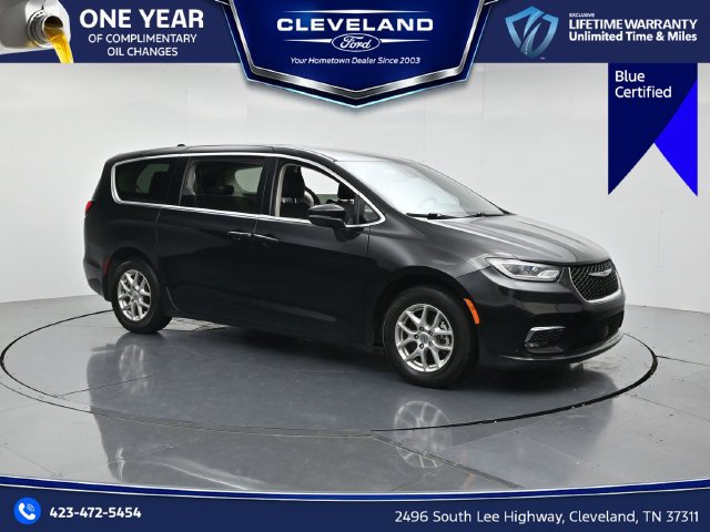 Used 2023 Chrysler Pacifica Touring-L FWD 360° Tour