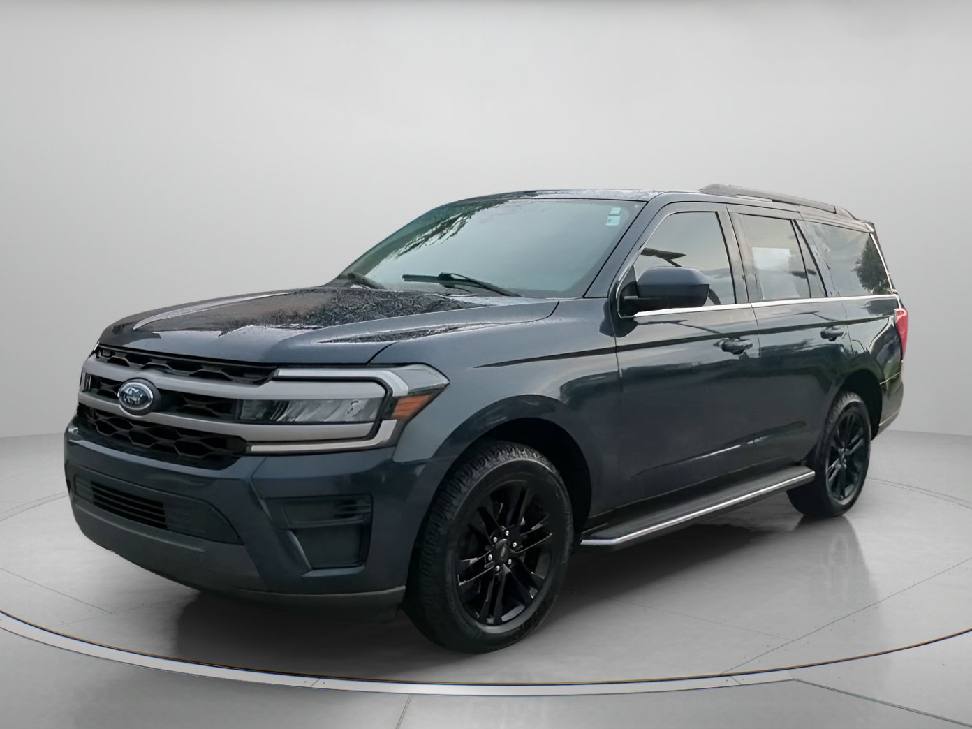 Certified 2023 Ford Expedition XLT RWD image 12