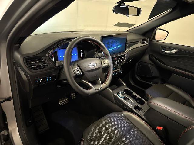 Certified 2024 Ford Escape ST-Line w/ Tech Pack #1 FWD image 5