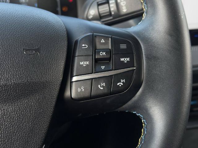 Certified 2025 Ford Maverick Lobo AWD/4WD image 17